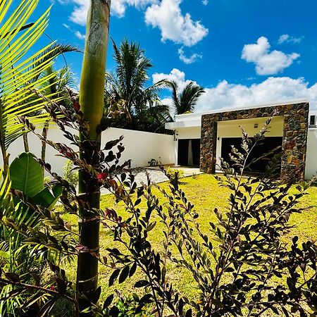 Villa Aelia - 3 Chambres - Piscine Privee. Flic en Flac Exterior photo