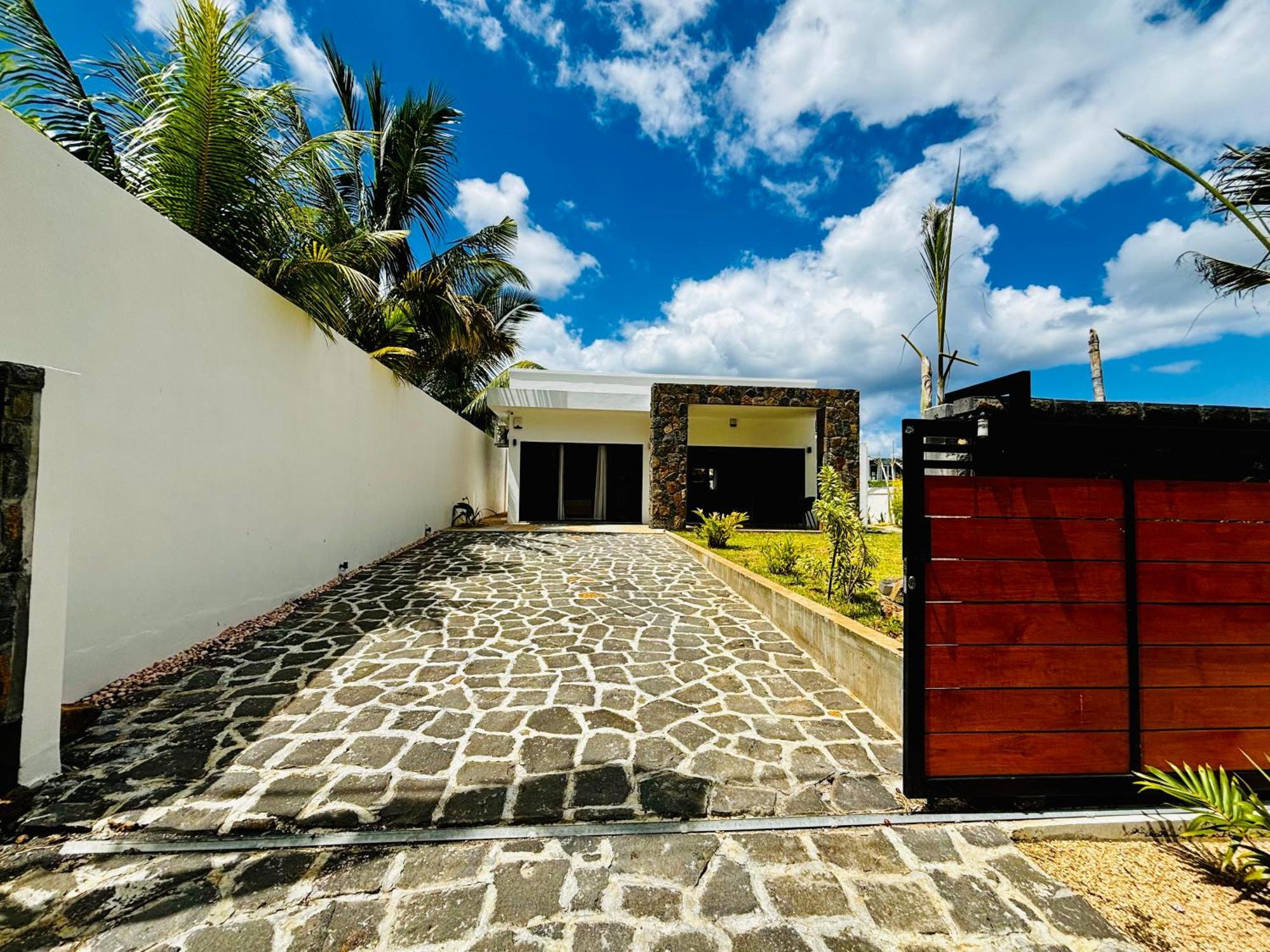 Villa Aelia - 3 Chambres - Piscine Privee. Flic en Flac Exterior photo